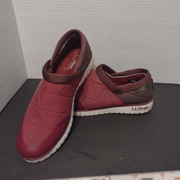 LL Bean Mens Shoes PrimaLoft Ultralight Waterproof Slip On Red Size 9 M - Picture 1 of 8